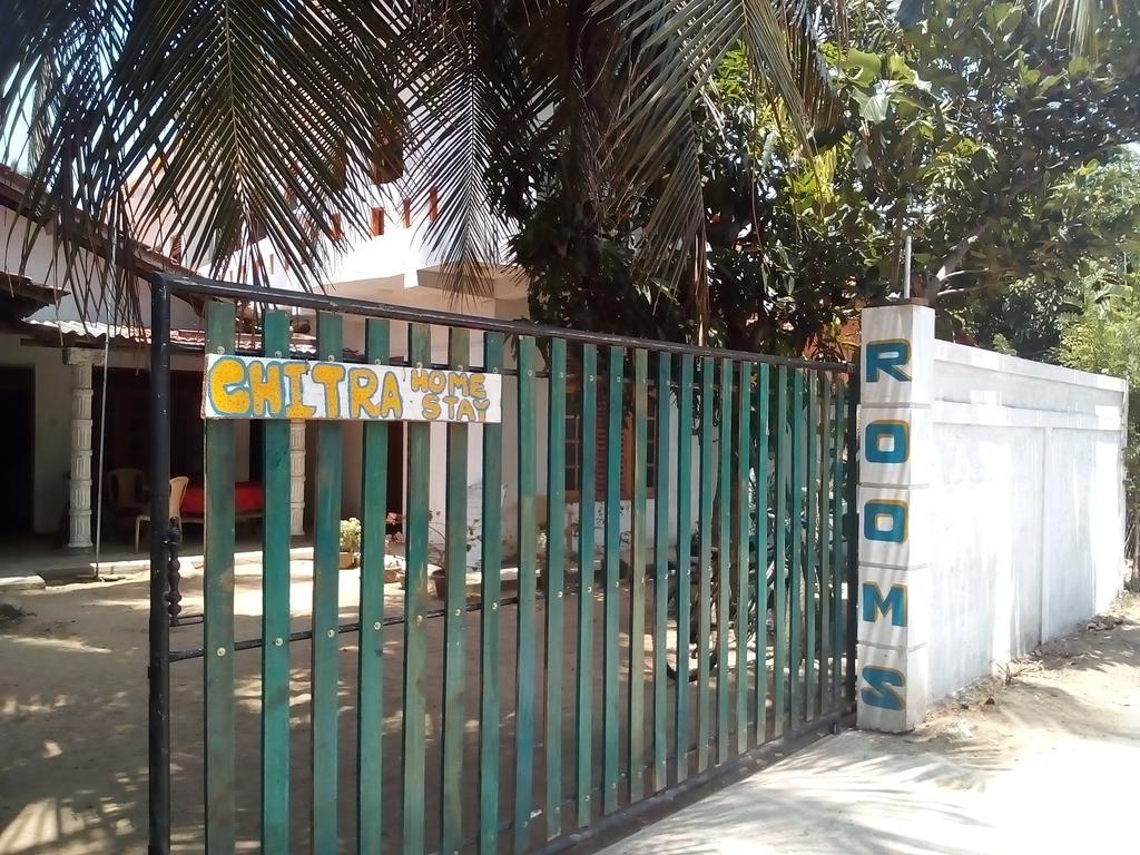Chithra Homestay Tangalle Exterior foto